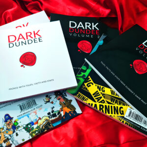 Dark Dundee 2 book bundle